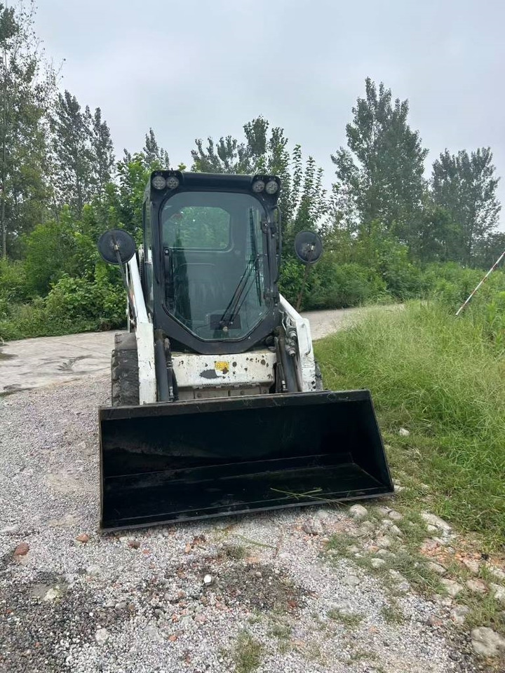 Skid steer loader Bobcat S 450: picture 7