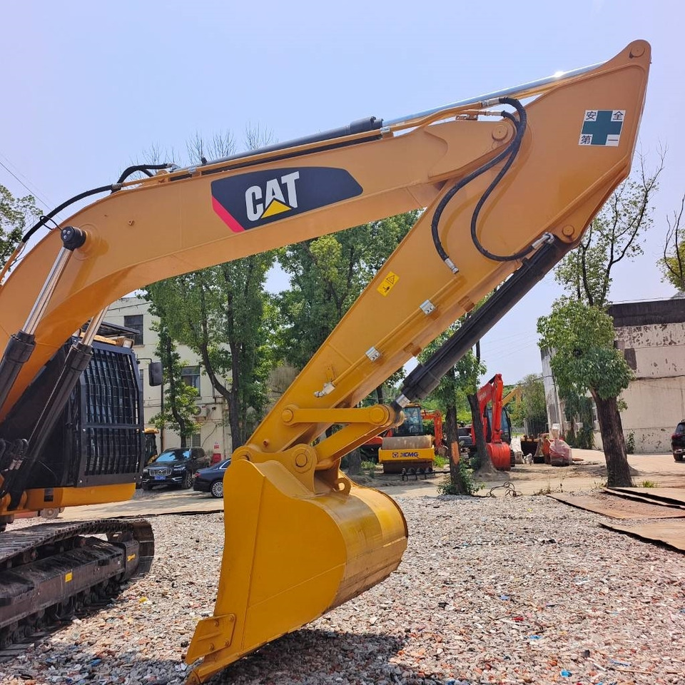 CAT 324D2L - Crawler excavator: picture 4 CAT 324D2L - Crawler excavator: picture 4