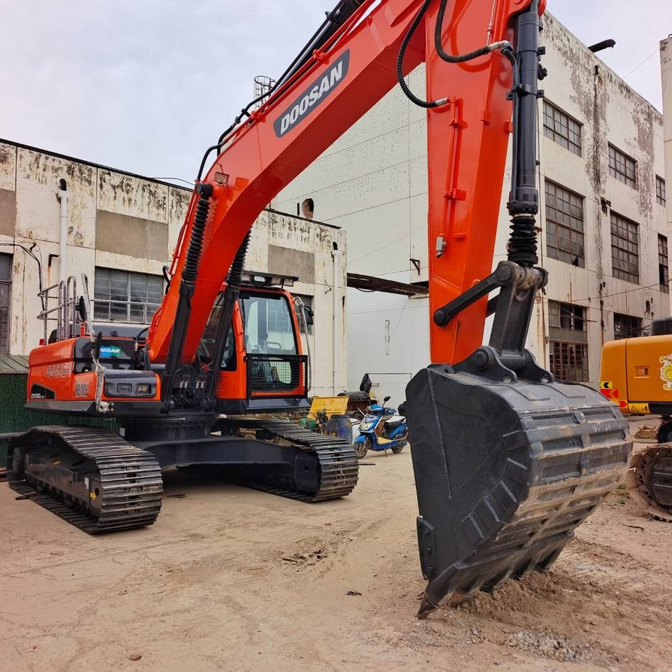Doosan DX 300 - Crawler excavator: picture 5 Doosan DX 300 - Crawler excavator: picture 5