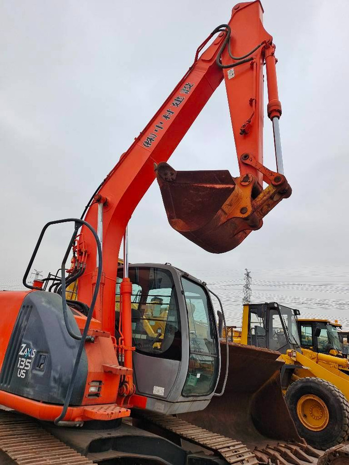 Hitachi ZX 135 US - Crawler excavator: picture 3 Hitachi ZX 135 US - Crawler excavator: picture 3