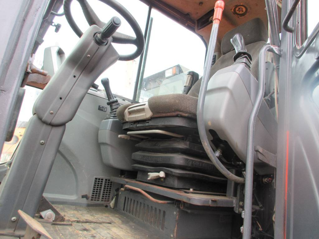 Mini excavator Hitachi ZX 30 U: picture 6