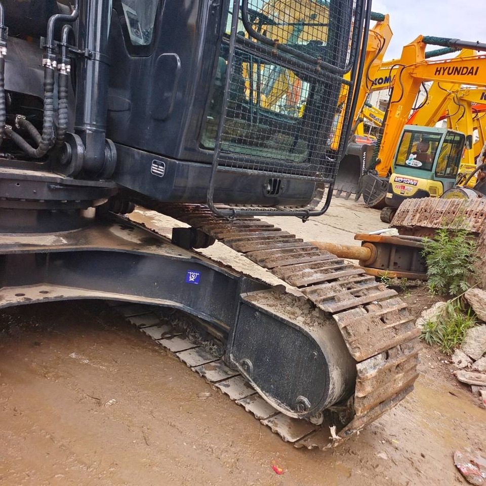 Crawler excavator Hyundai 220 LC-9S: picture 27