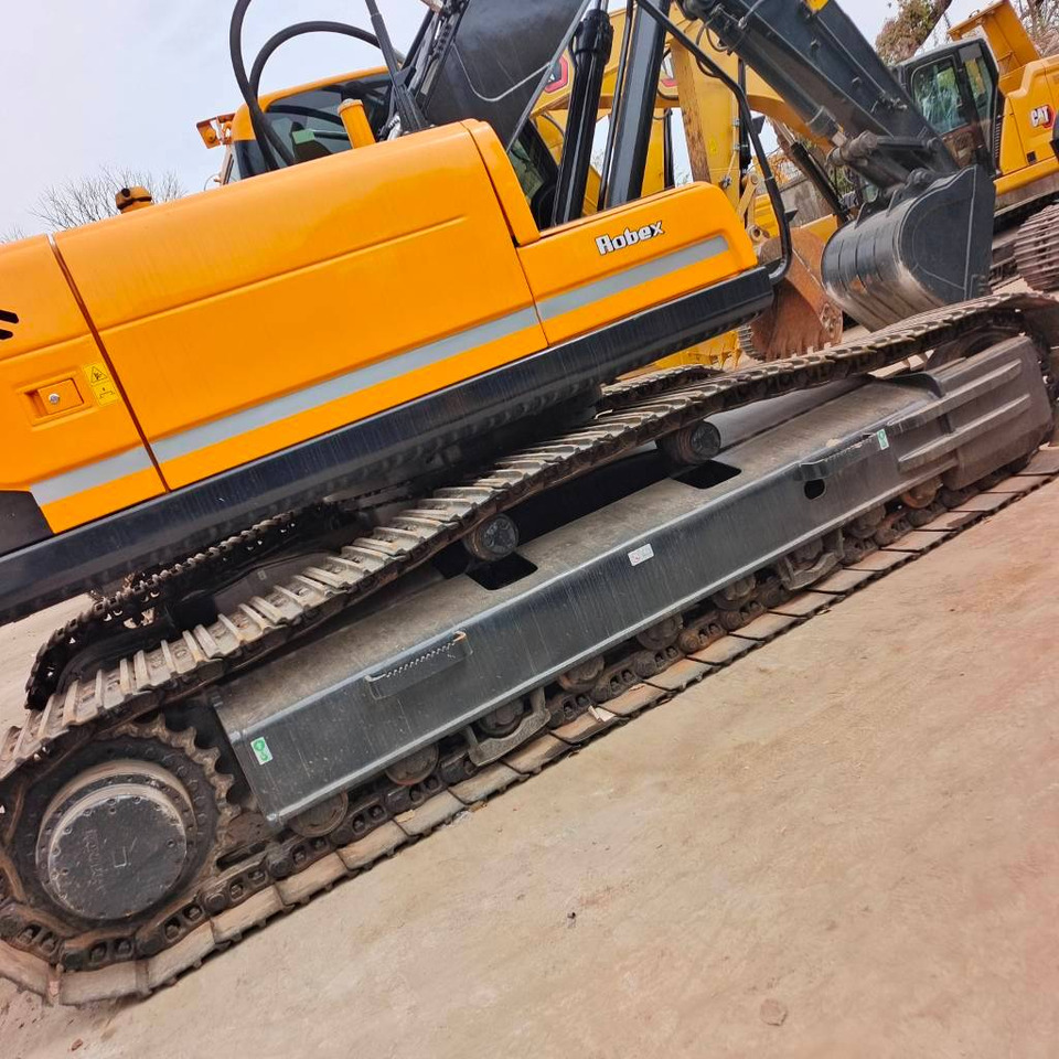 Hyundai 330LC-9T - Crawler excavator: picture 5 Hyundai 330LC-9T - Crawler excavator: picture 5