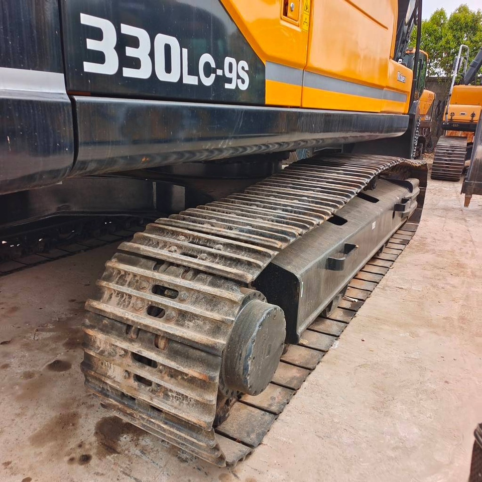 Hyundai 330LC-9T - Crawler excavator: picture 4 Hyundai 330LC-9T - Crawler excavator: picture 4
