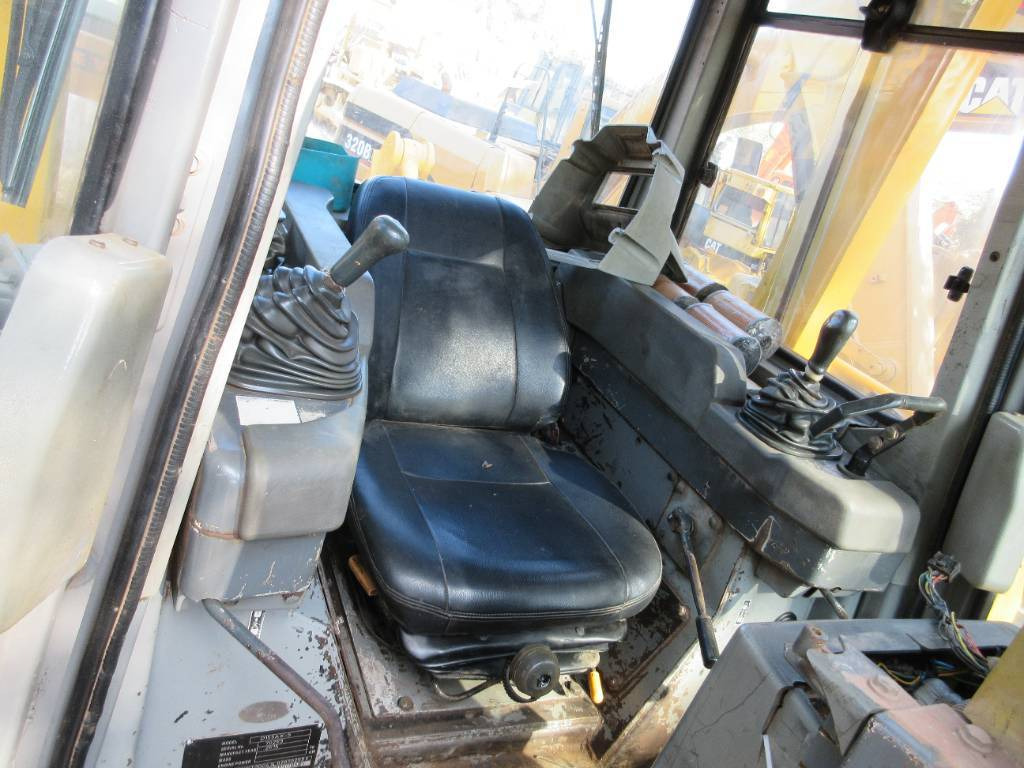 Komatsu D 155A - Bulldozer: picture 5 Komatsu D 155A - Bulldozer: picture 5