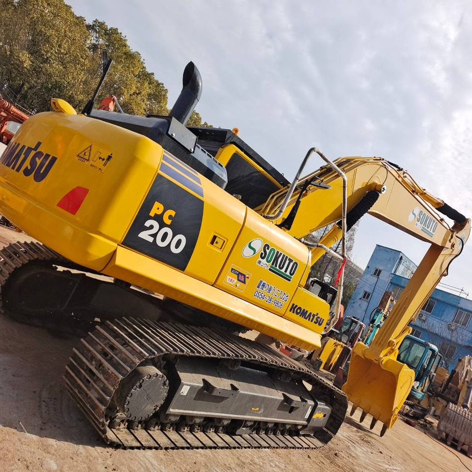 Komatsu PC 200-8 - Crawler excavator: picture 1 Komatsu PC 200-8 - Crawler excavator: picture 1