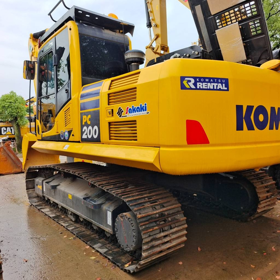 Komatsu PC 200 - Crawler excavator: picture 1 Komatsu PC 200 - Crawler excavator: picture 1