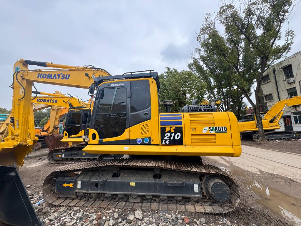 Komatsu PC 210 LC-8 - Crawler excavator: picture 1 Komatsu PC 210 LC-8 - Crawler excavator: picture 1