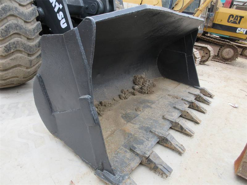 Komatsu WA 380 - Wheel loader: picture 2 Komatsu WA 380 - Wheel loader: picture 2