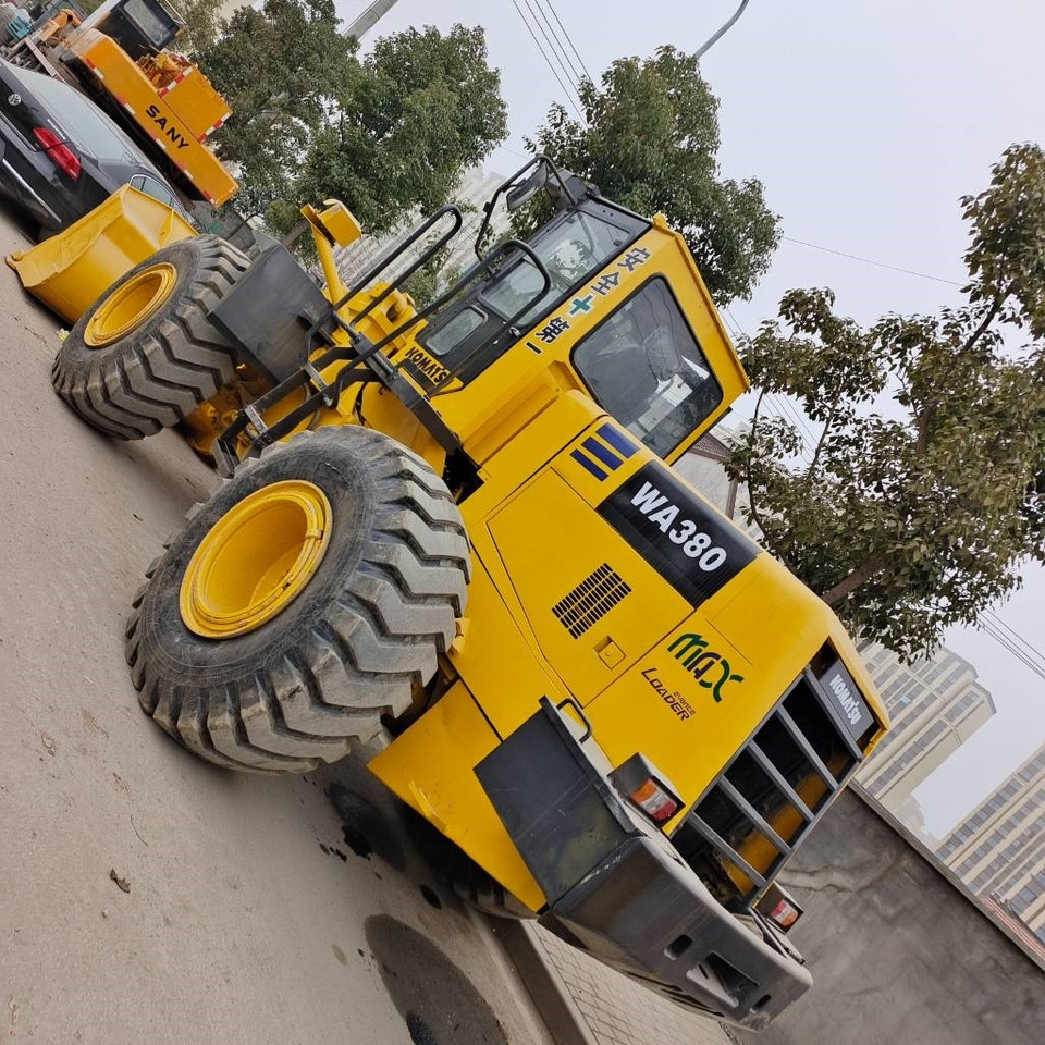 Komatsu WA 380 - Crawler excavator: picture 4 Komatsu WA 380 - Crawler excavator: picture 4