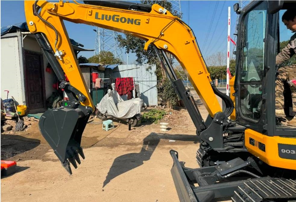 LiuGong 9035 FZTS 100% NEW MACHINE on lease LiuGong 9035 FZTS 100% NEW MACHINE: picture 6
