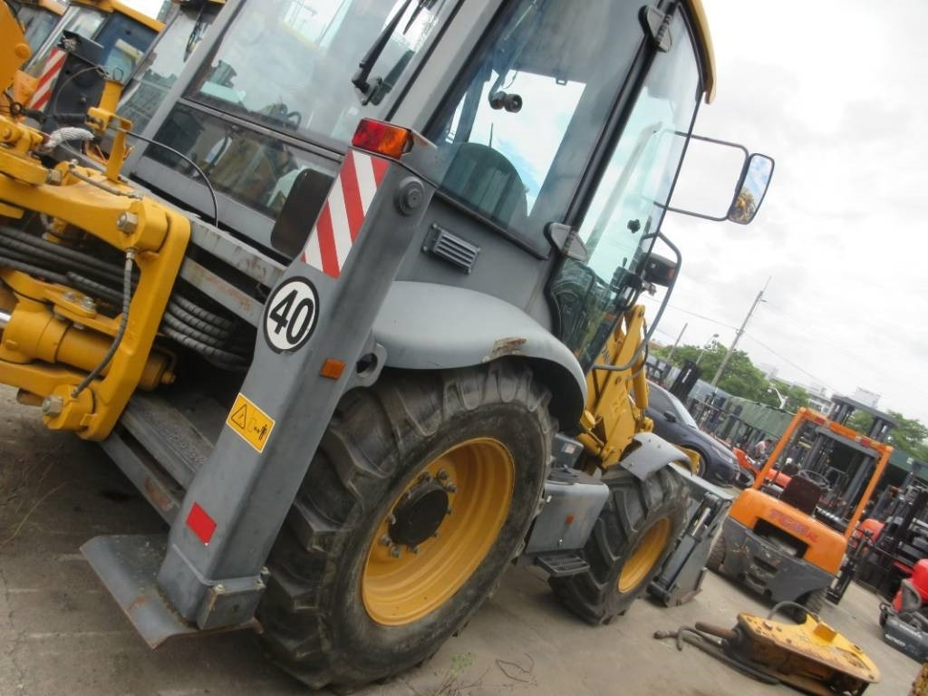 LiuGong CLG 777 A - Backhoe loader: picture 3 LiuGong CLG 777 A - Backhoe loader: picture 3