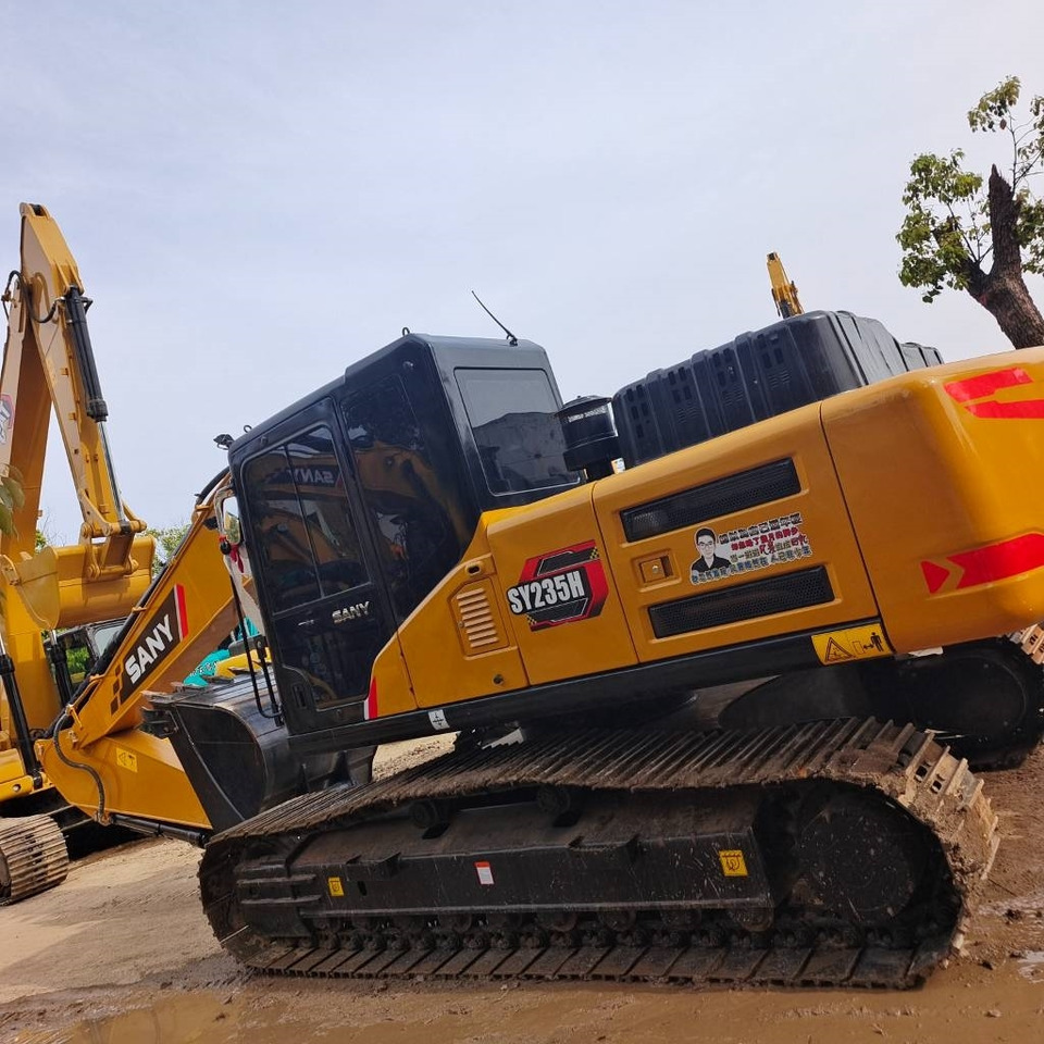 Sany SY 235 H - Crawler excavator: picture 4 Sany SY 235 H - Crawler excavator: picture 4