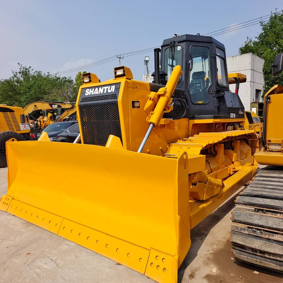 Shantui SD 16 - Bulldozer: picture 1 Shantui SD 16 - Bulldozer: picture 1