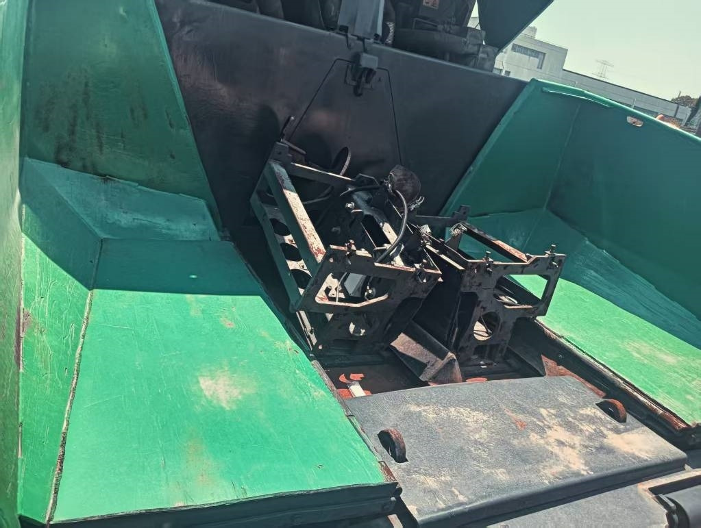 Asphalt paver Vögele 1800-3: picture 13