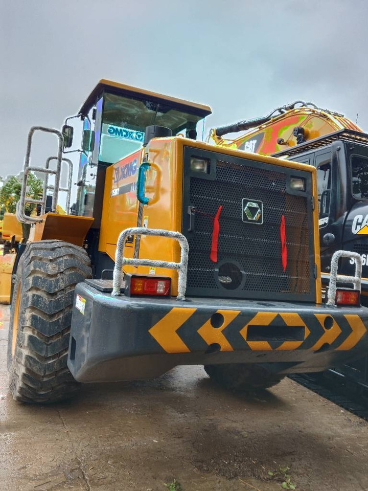 XCMG LW 500 KV - Crawler excavator: picture 1 XCMG LW 500 KV - Crawler excavator: picture 1