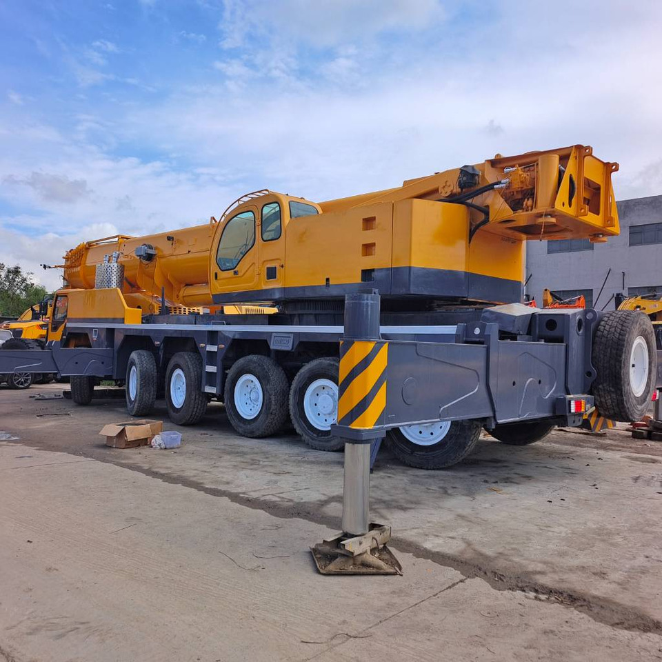 XCMG XCA 200 - Tower crane: picture 1 XCMG XCA 200 - Tower crane: picture 1
