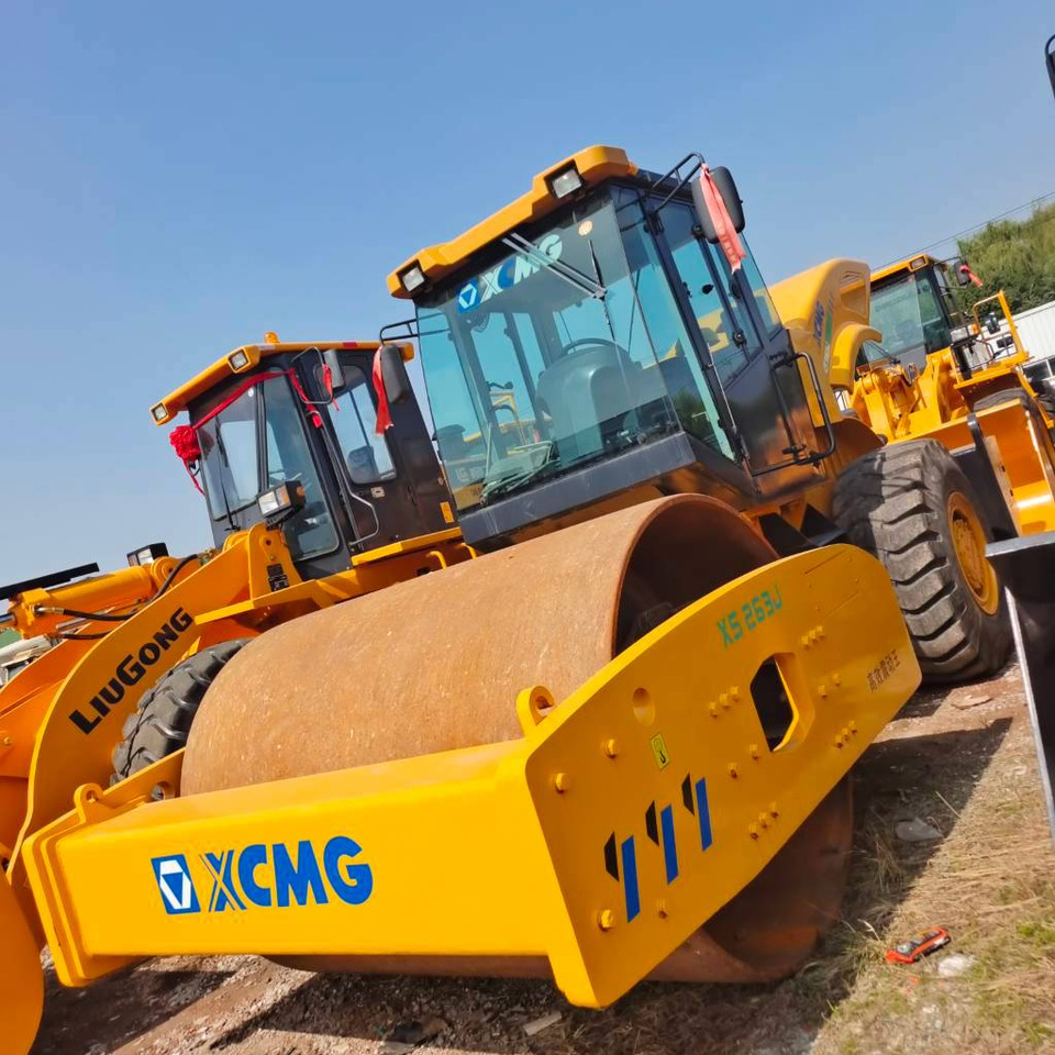 XCMG XS263J - Compactor: picture 2 XCMG XS263J - Compactor: picture 2
