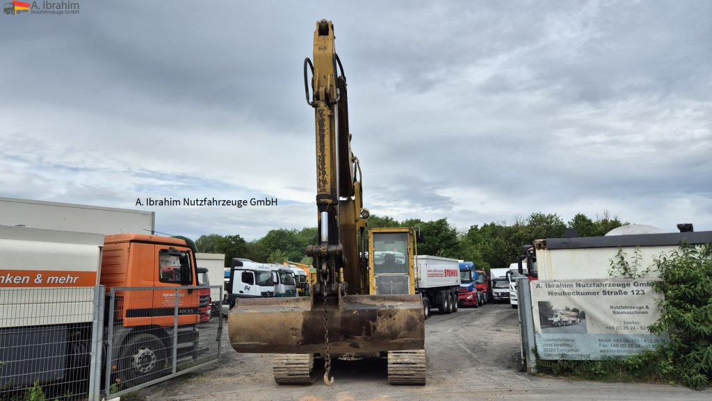 Crawler excavator CAT 215 DLC Zustand normal, Hydraulik trocken: picture 9