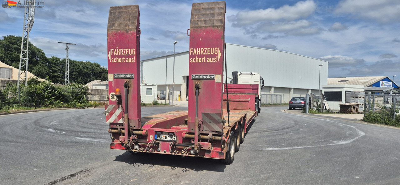 Low loader semi-trailer for transportation of heavy machinery Goldhofer STZ-TBL3-33/80 Tiefbett mit Rampen Lenkung mit FB: picture 11