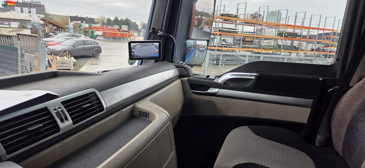 MAN TGX 26.460 BDF | 6x2 | Liftachse Retarder | 2xVorhanden | klima - Container transporter/ Swap body truck: picture 4 MAN TGX 26.460 BDF | 6x2 | Liftachse Retarder | 2xVorhanden | klima - Container transporter/ Swap body truck: picture 4