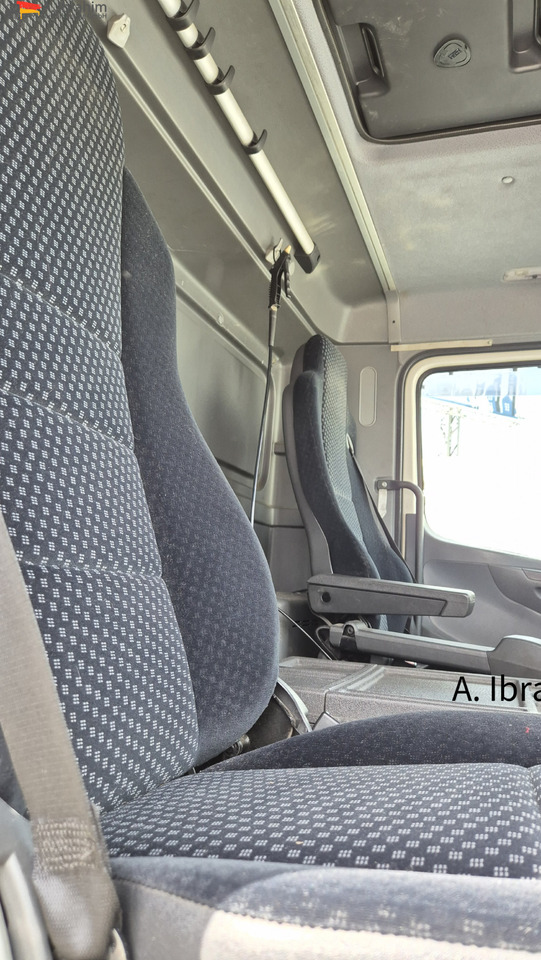 Refrigerator truck Mercedes-Benz 2540L Frigoblock, 6x2 Lenk-Liftachse: picture 13