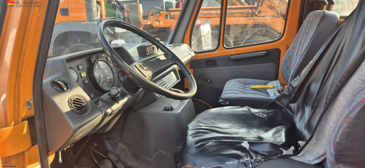 Mercedes-Benz 410D Ruthmann KL 90 Topzustand UVV gültig - Truck mounted aerial platform: picture 3 Mercedes-Benz 410D Ruthmann KL 90 Topzustand UVV gültig - Truck mounted aerial platform: picture 3
