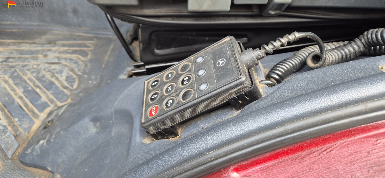 Mercedes-Benz Atego 823 LBW | Radstand 4900 mm | 7.2 m Pritsche Klima | 3 Pedals - Curtain side van: picture 5 Mercedes-Benz Atego 823 LBW | Radstand 4900 mm | 7.2 m Pritsche Klima | 3 Pedals - Curtain side van: picture 5