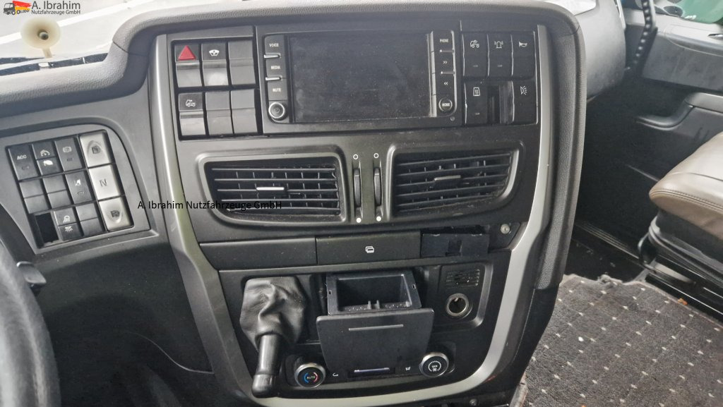 Iveco AS440T Lowdeck Stralis 450 Euro 6 deutsches Fahrzeug 1. Hand - Tractor unit: picture 5 Iveco AS440T Lowdeck Stralis 450 Euro 6 deutsches Fahrzeug 1. Hand - Tractor unit: picture 5