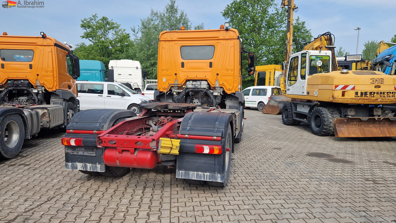 Tractor unit Mercedes-Benz 1840 3x 1840, 2x 1846: picture 12