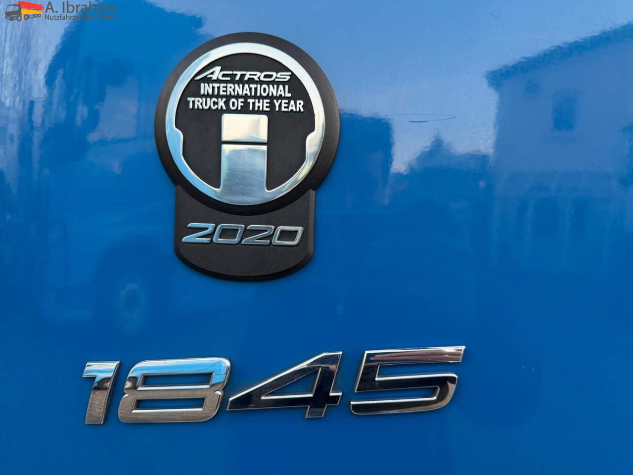 Mercedes-Benz Actros 1845 GigaSpace | Retarder | 4x2 | Luft Luft | LowLiner - Tractor unit: picture 4 Mercedes-Benz Actros 1845 GigaSpace | Retarder | 4x2 | Luft Luft | LowLiner - Tractor unit: picture 4