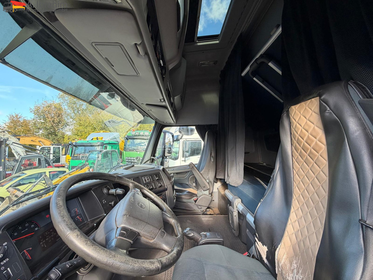 Volvo FH500 Meiller RK 20.70 | Lift-Lenkachse | 6x2 | Globetrotter - Hook lift truck: picture 2 Volvo FH500 Meiller RK 20.70 | Lift-Lenkachse | 6x2 | Globetrotter - Hook lift truck: picture 2