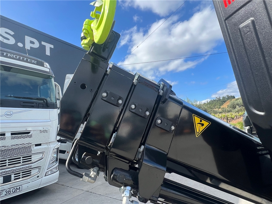 HIAB 138B-3 X-HIDUO NOVA - Loader crane: picture 5 HIAB 138B-3 X-HIDUO NOVA - Loader crane: picture 5