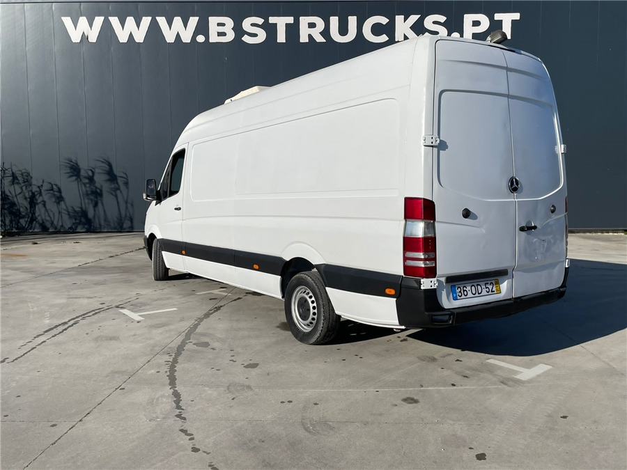 MERCEDES-BENZ 315 - Refrigerated van: picture 3 MERCEDES-BENZ 315 - Refrigerated van: picture 3