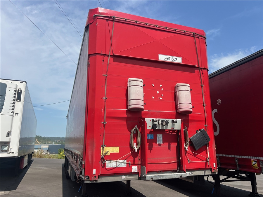 SCHMITZ CARGOBULL SCB-S3T TETO ELEVAR - Curtainsider semi-trailer: picture 5 SCHMITZ CARGOBULL SCB-S3T TETO ELEVAR - Curtainsider semi-trailer: picture 5