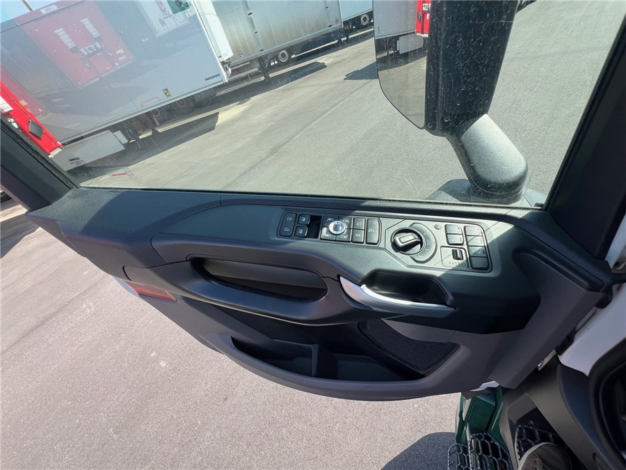 Scania R500 on lease Scania R500: picture 12