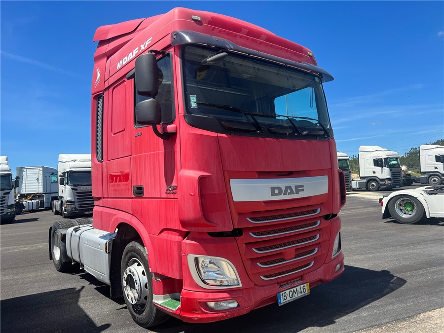 DAF XF 105 460 - Tractor unit: picture 1 DAF XF 105 460 - Tractor unit: picture 1