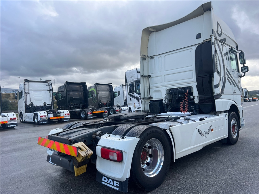 DAF XF 510 - Tractor unit: picture 3 DAF XF 510 - Tractor unit: picture 3