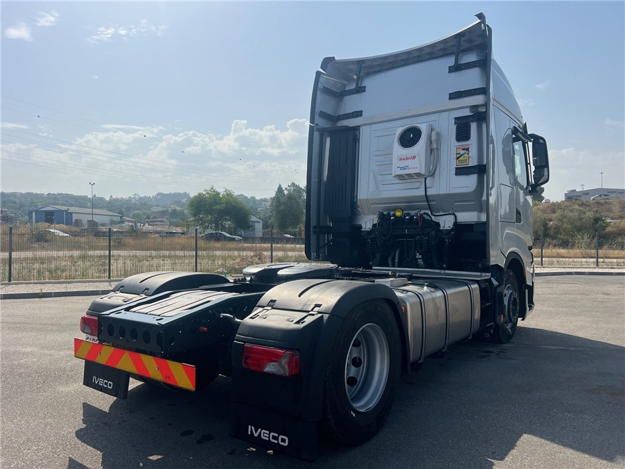 Iveco S-WAY 500 - Tractor unit: picture 4 Iveco S-WAY 500 - Tractor unit: picture 4