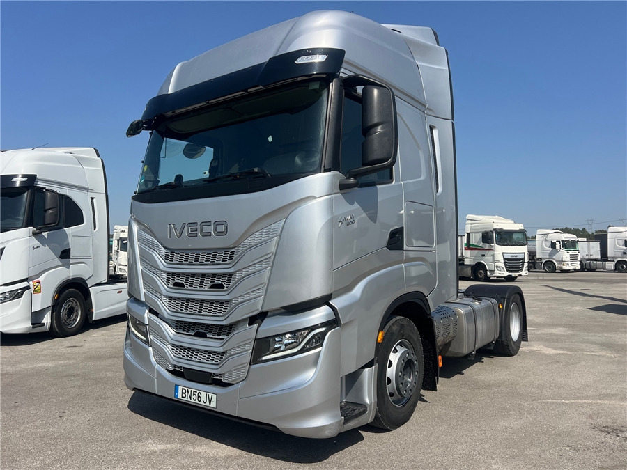 Iveco S-WAY 500 - Tractor unit: picture 1 Iveco S-WAY 500 - Tractor unit: picture 1