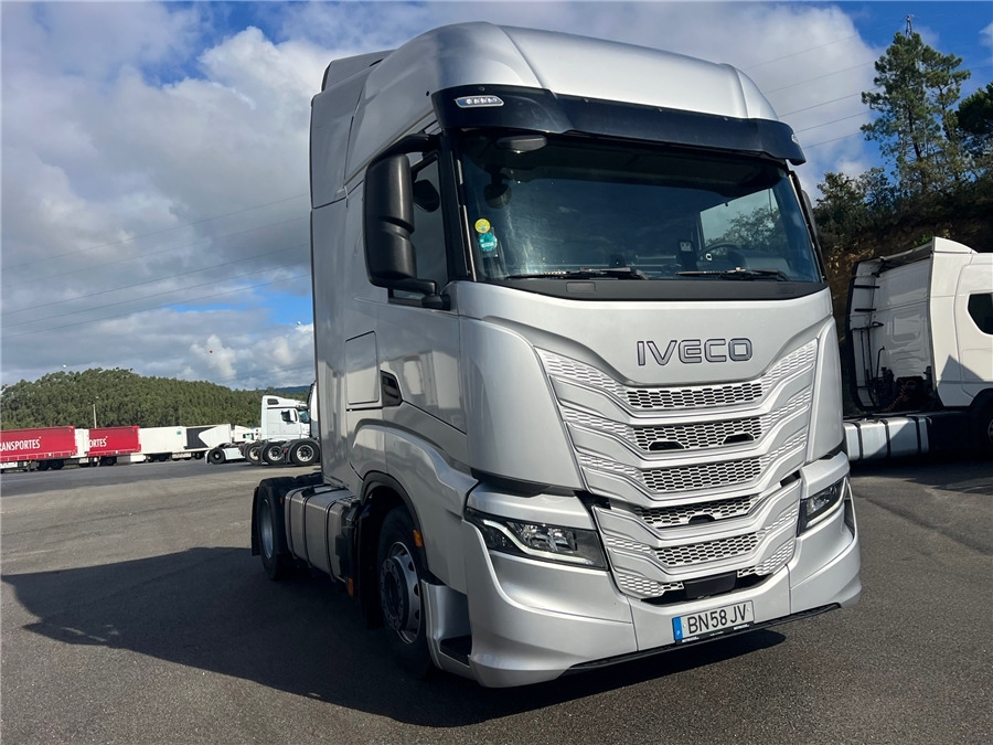 Iveco S-WAY 500 - Tractor unit: picture 3 Iveco S-WAY 500 - Tractor unit: picture 3