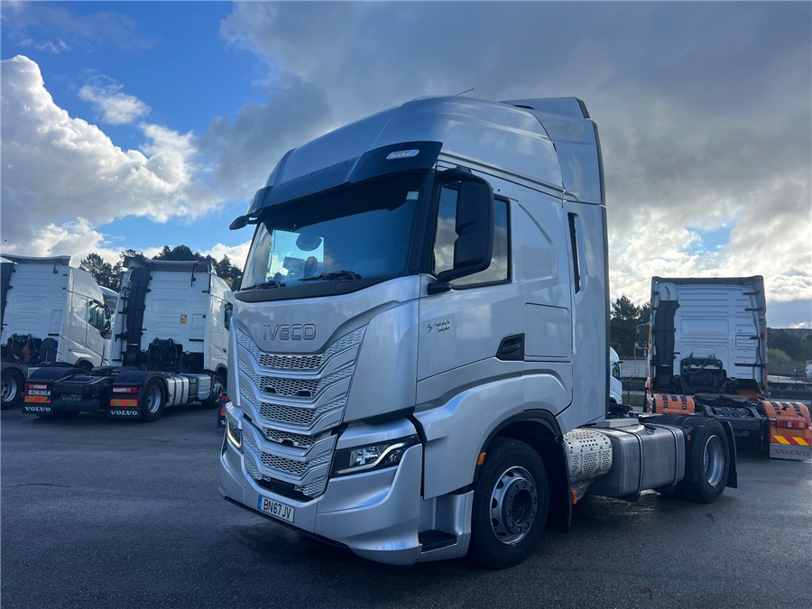 Iveco S-WAY 500 - Tractor unit: picture 1 Iveco S-WAY 500 - Tractor unit: picture 1
