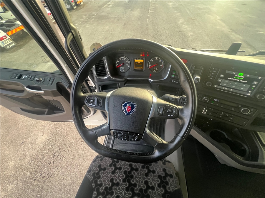Tractor unit Scania R450 / RETARDER: picture 19