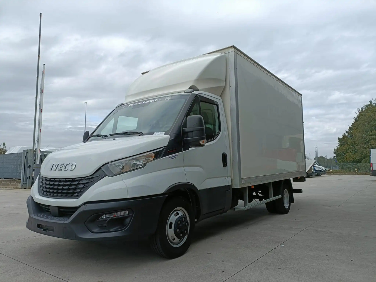 IVECO DAILY 35C16 3.0 - Box van: picture 3 IVECO DAILY 35C16 3.0 - Box van: picture 3