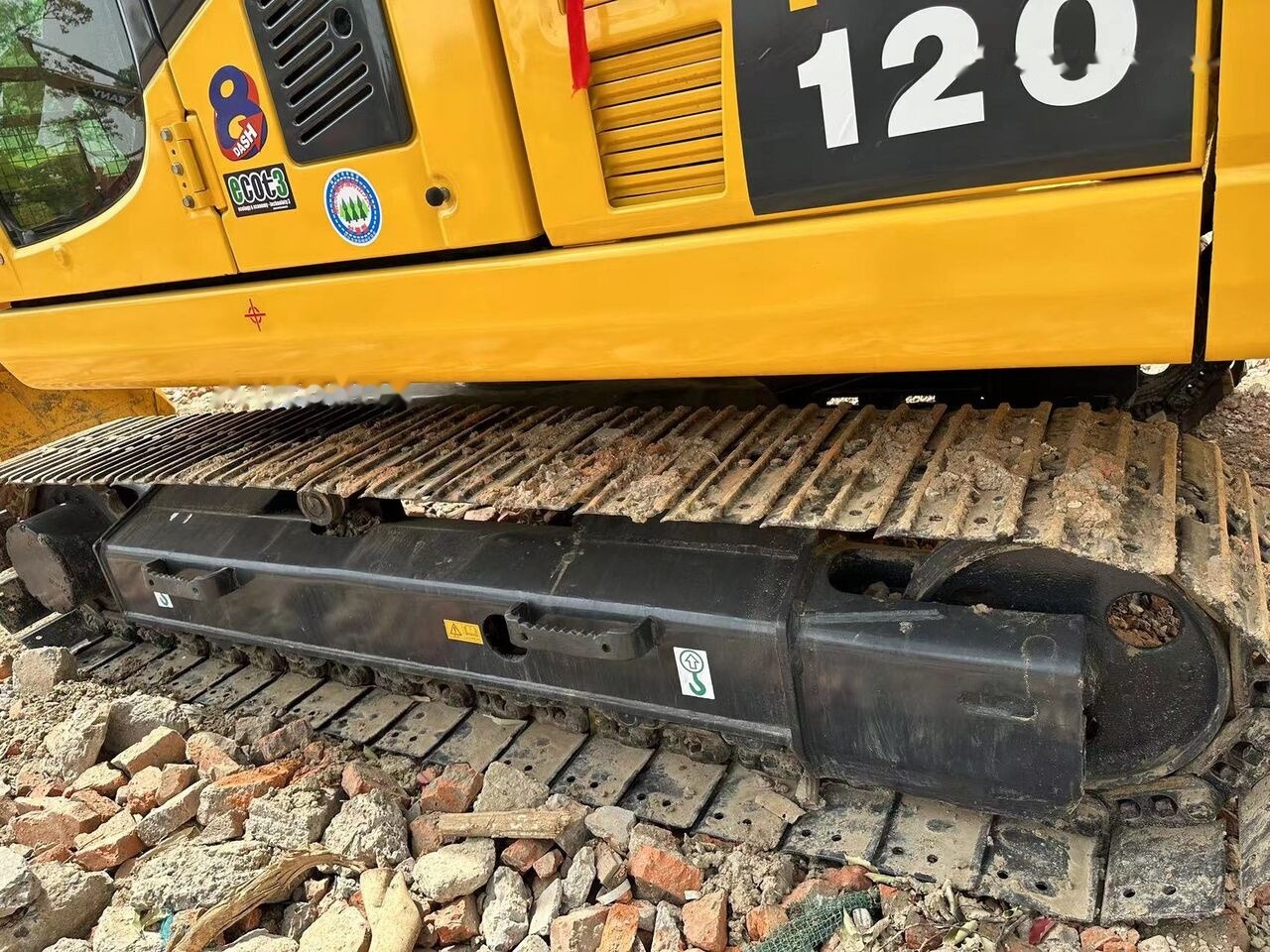 Komatsu PC120-8 - Crawler excavator: picture 5 Komatsu PC120-8 - Crawler excavator: picture 5