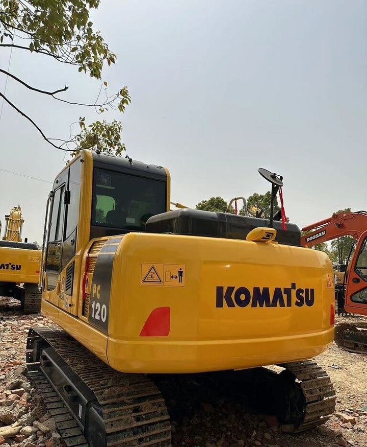Komatsu PC120-8 - Crawler excavator: picture 1 Komatsu PC120-8 - Crawler excavator: picture 1
