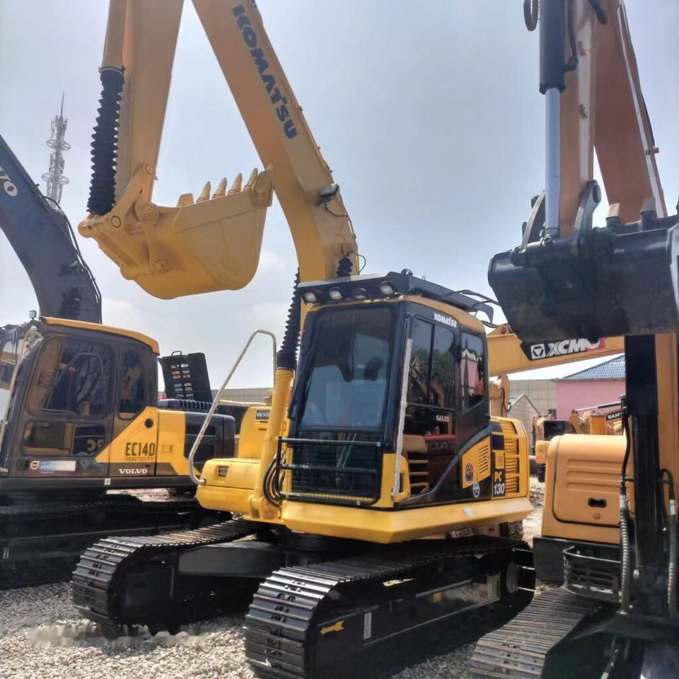 Komatsu PC130 - Crawler excavator: picture 3 Komatsu PC130 - Crawler excavator: picture 3