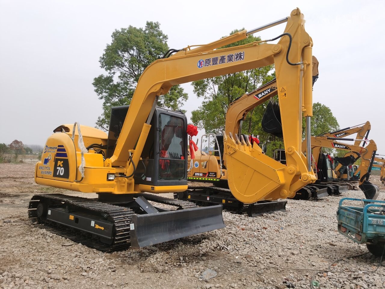 Komatsu PC70-8 - Crawler excavator: picture 2 Komatsu PC70-8 - Crawler excavator: picture 2