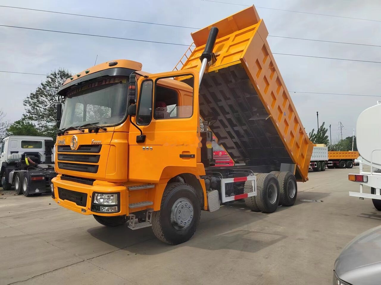 Tipper Shacman F3000: picture 7