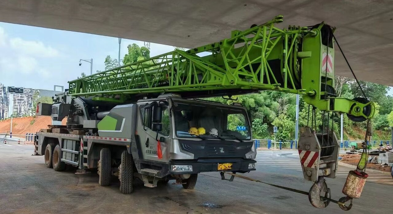 Zoomlion - Mobile crane: picture 1 Zoomlion - Mobile crane: picture 1